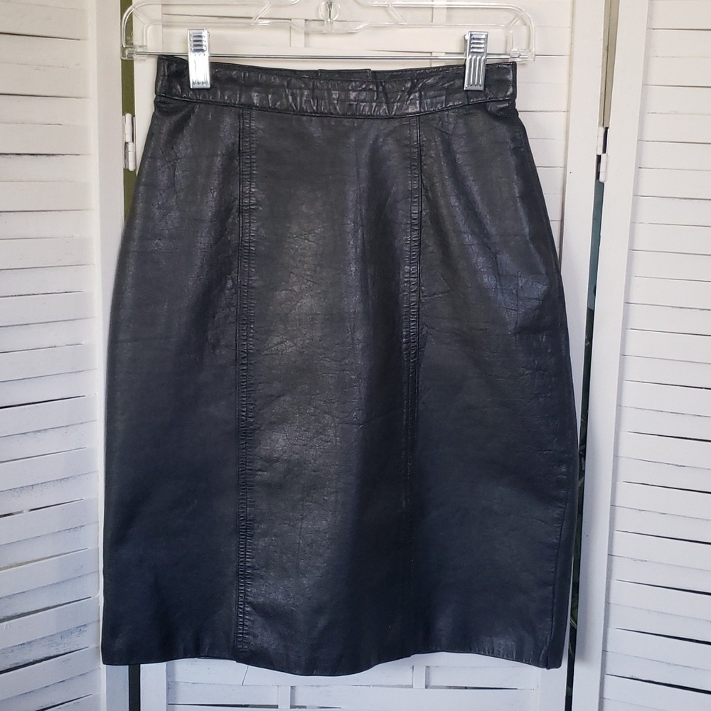 Vintage black leather pencil skirt